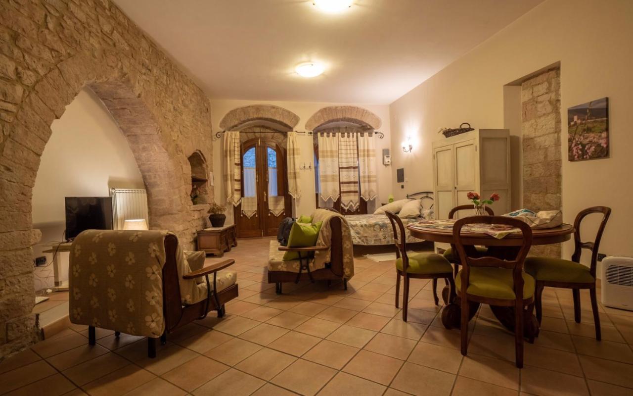 Ferienwohnung La Chiocciola Assisi Exterior foto